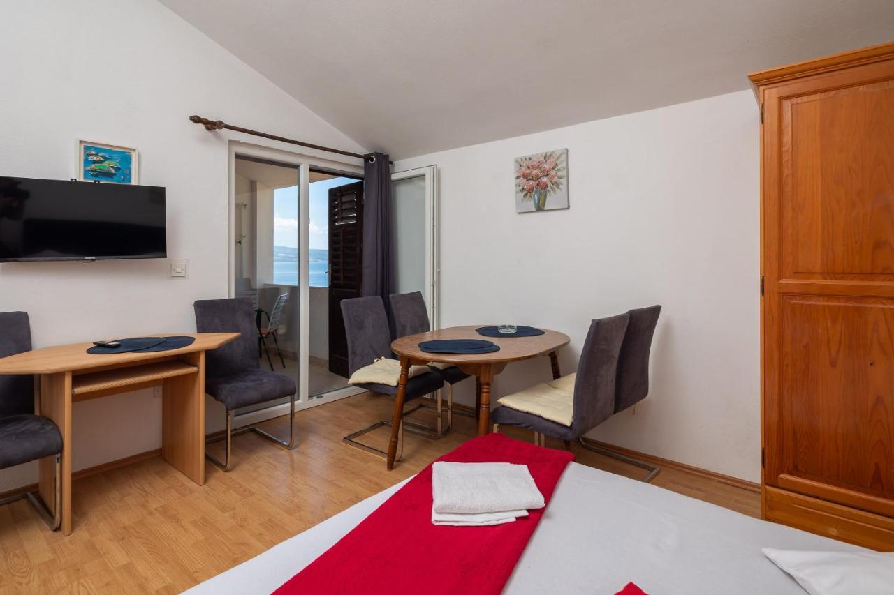 Beach Apartments Borovina Stanici Buitenkant foto