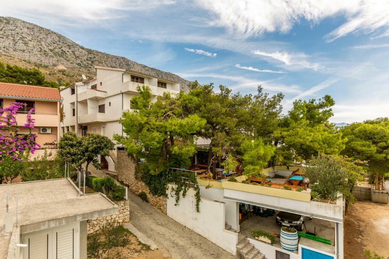 Beach Apartments Borovina Stanici Buitenkant foto