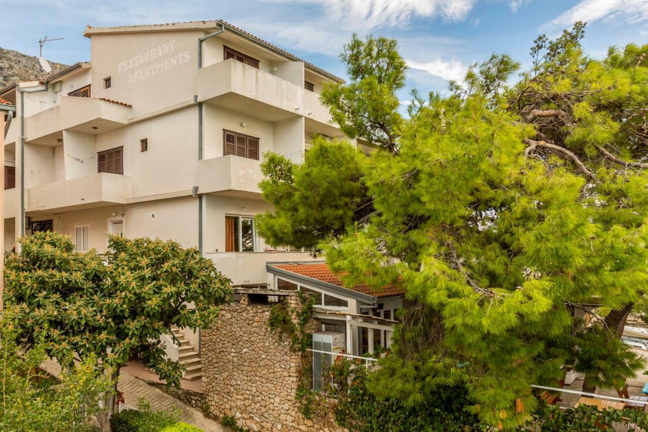 Beach Apartments Borovina Stanici Buitenkant foto